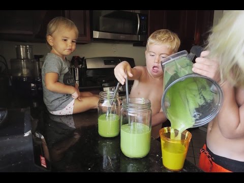 Delicious Green Smoothie Recipe for KIDS!