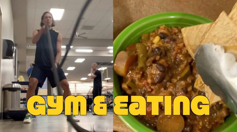 How A 52 Year Old Vegan Trains & Eats In A Day