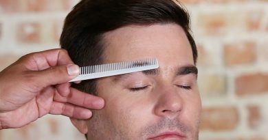 How to Trim Men's Eyebrows