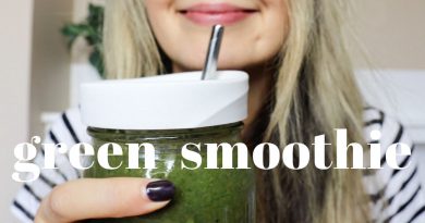 Superfood GREEN SMOOTHIE Recipe | Clear Skin & Energy