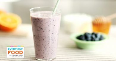 Blueberry and Orange Superfood Smoothie - Everyday Food with Sarah Carey