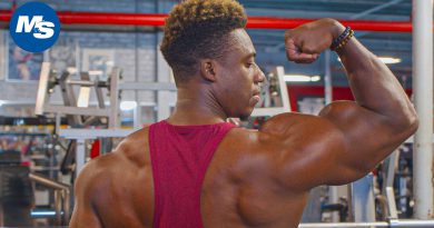Classic Bodybuilding: Steve Laureus' Shoulder Workout