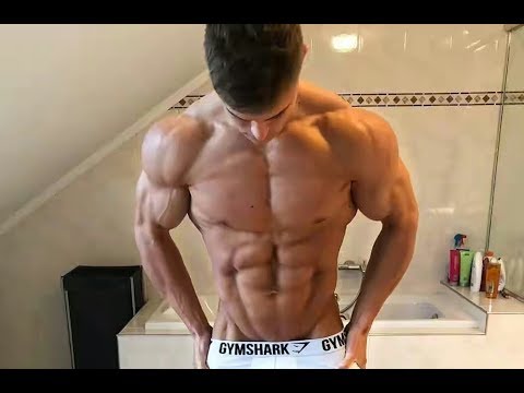 Cute 20 years old shredded bodybuilder | Richard Duchon | workout with POSING |