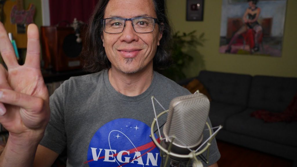 LIVE Vegan Q A With A Thriving Vegan of 9 Years Man Health Magazine