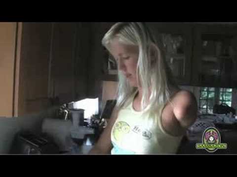 Bethany Hamilton's Sambazon Superfood Smoothie Breakfast