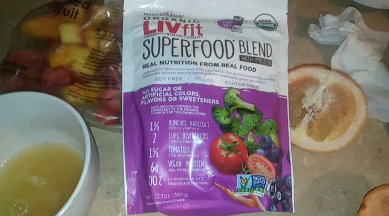 Review on The Organic LIVfit Superfood Protein Blend/Making a smoothie/Organic Apple Cider Vinegar.