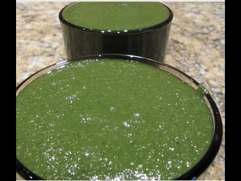 Healthy Green Spinach Superfood Smoothie Recipe