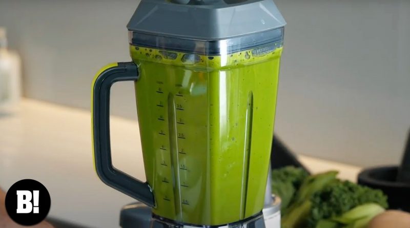 Quick & Easy Green Smoothie! - Day 1