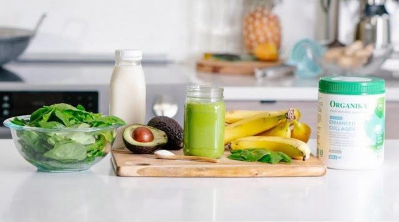 Healthy Green Smoothie with Organika Enhanced Collagen