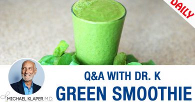 Green Smoothie - Eat or Drink Your Greens, Which Is Better?