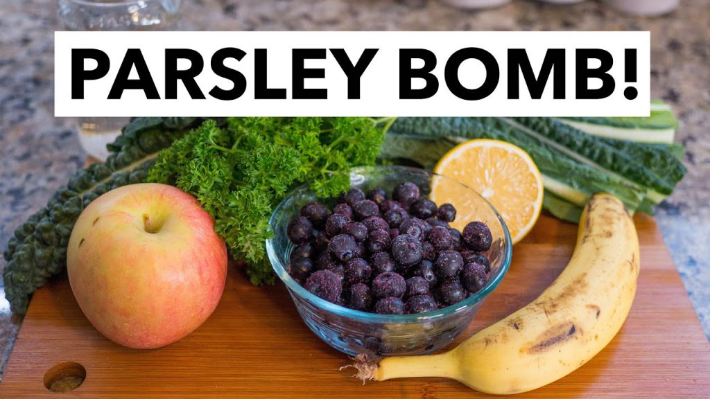 Green Smoothie Recipe 14: Learn How-to Parsley Bomb a Smoothie (from 30-day GSC)