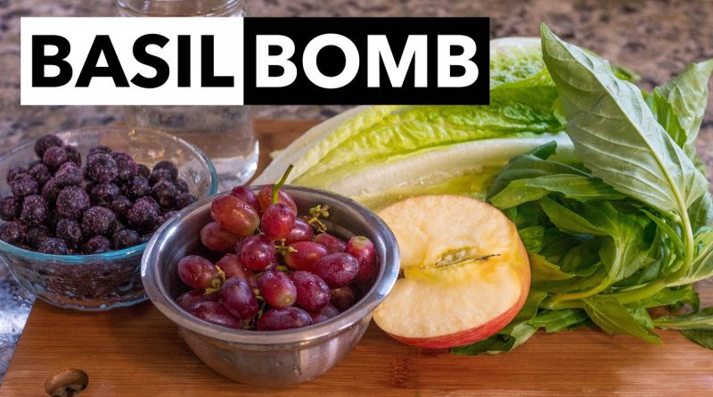 Green Smoothie Recipe 9: Learn How to Basil Bomb Your Smoothies (from 30-day GSC)